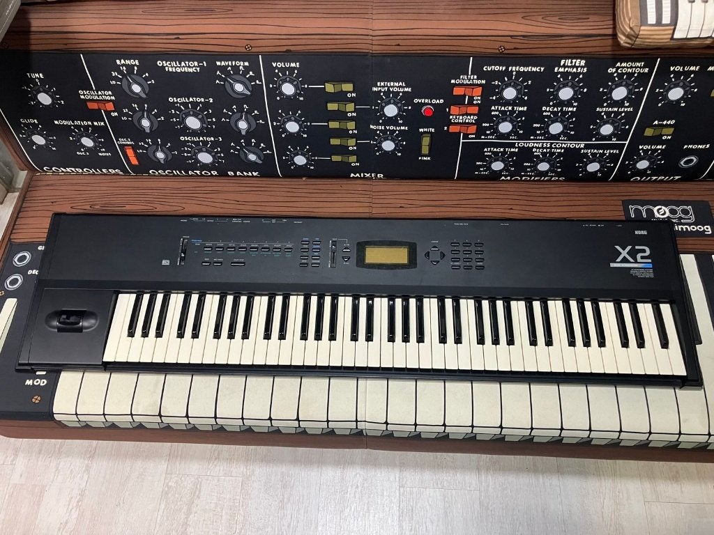 Korg X2 met oryg. handleiding en diskettes, Muziek en Instrumenten, Synthesizers, Korg, Ophalen of Verzenden, Zo goed als nieuw