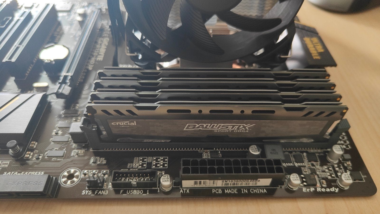 Crucial Ballistix Sport DDR4 RAM - 4x8GB 32GB 2400mhz, DDR4, Ophalen of Verzenden, Zo goed als nieuw, Desktop