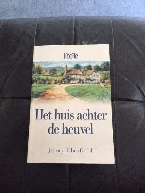 Libelle het huis achter de heuvel, jenny glanfield, jaren 90, Boeken, Romans, Ophalen of Verzenden, Zo goed als nieuw