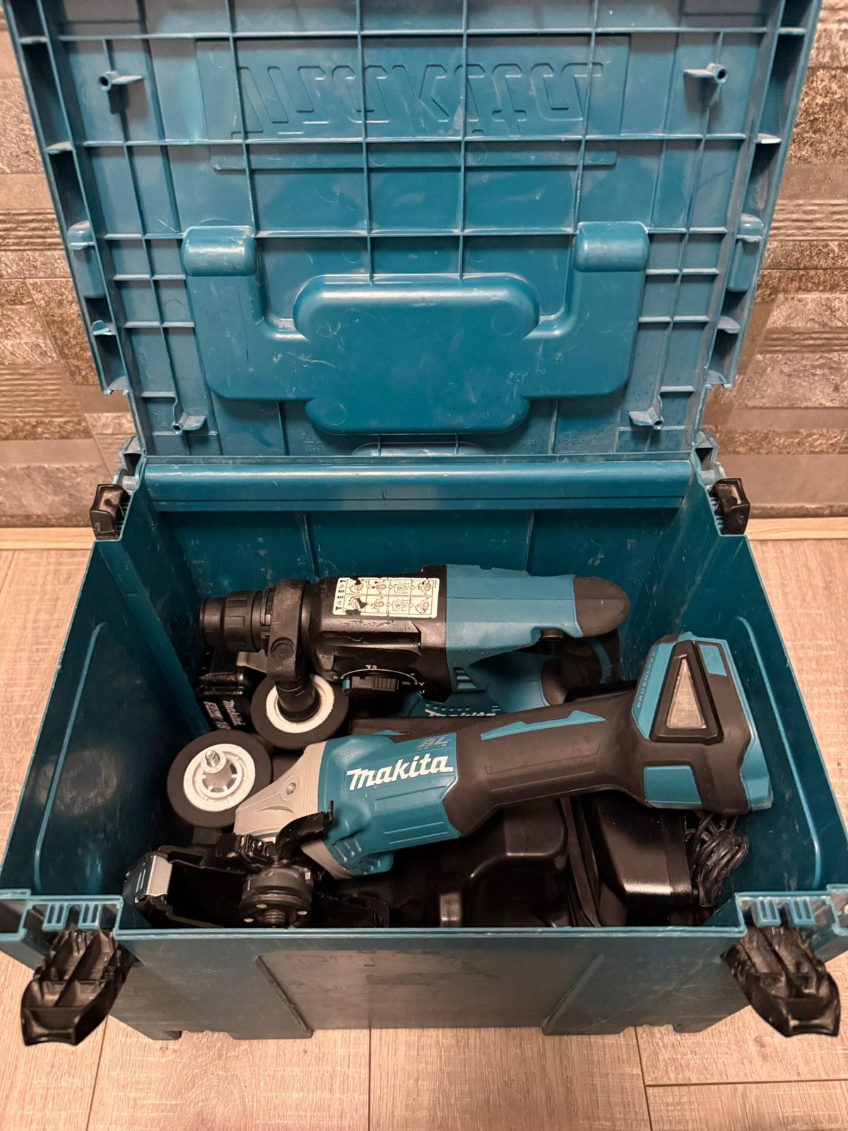 Makita DLX 18v DHR/DGA, Ophalen of Verzenden, Zo goed als nieuw