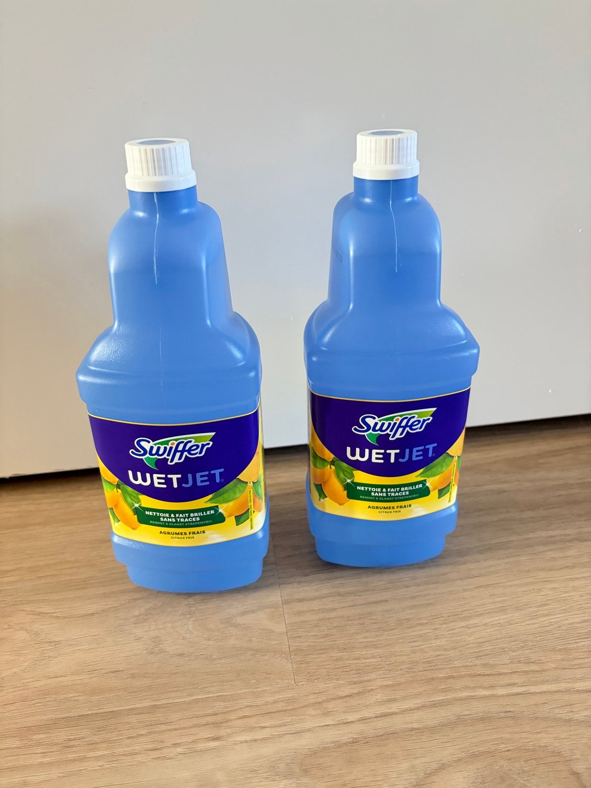 Swiffer WetJet Navulling Vloeistof - 2 flessen, Ophalen, Nieuw