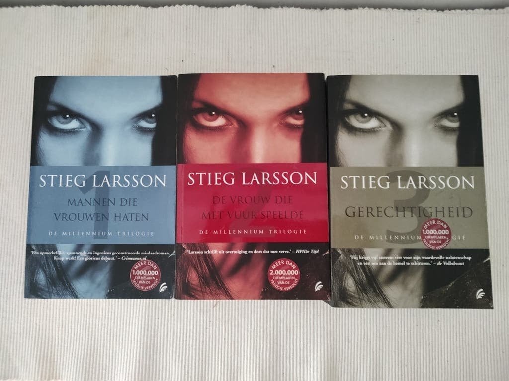 De millennium Trilogie - STIEG LARSSON 3 delen 6 euro, Scandinavië, Ophalen of Verzenden, Zo goed als nieuw, Stieg Larsson