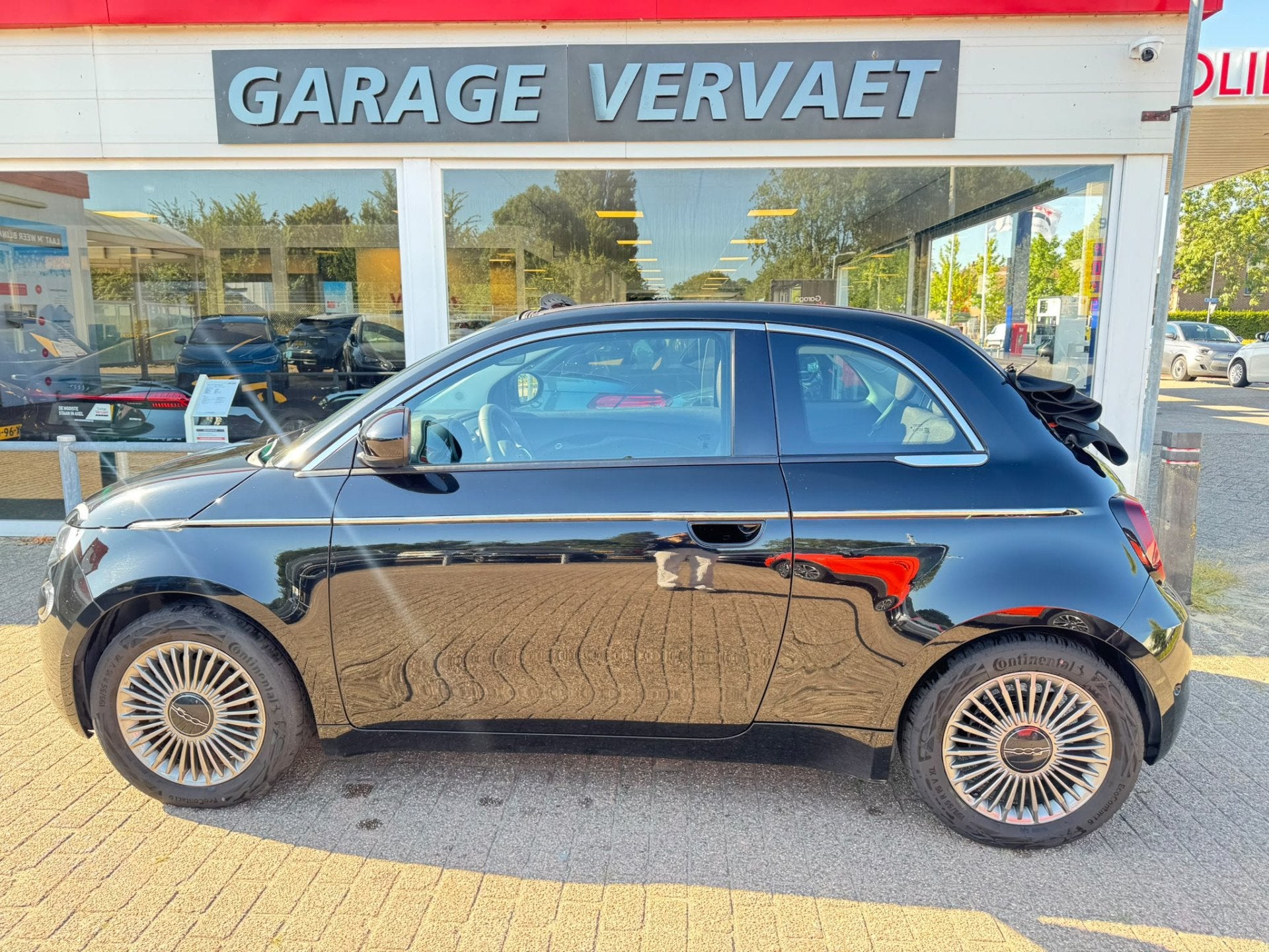 Fiat 500C Icon 42 kWh (bj 2023, automaat), Stof, Gebruikt, Zwart, Cabriolet