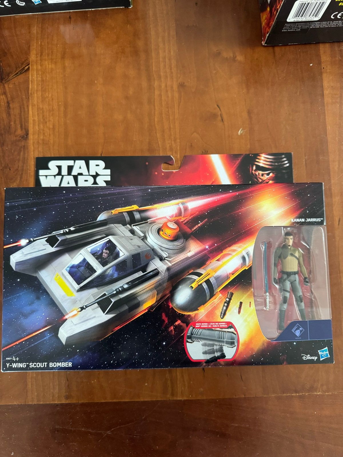Star Wars Rebels Y-Wing Scout Bomber met Kanan Jarrus, Verzamelen, Ophalen of Verzenden, Nieuw