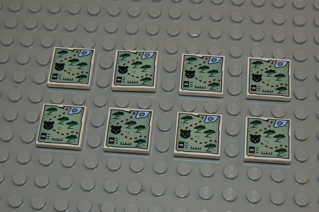 L1160 Tegels 2x2 wit met opdruk kaart met tijger hoofd 8 st., Ophalen of Verzenden, Nieuw, Losse stenen, Lego