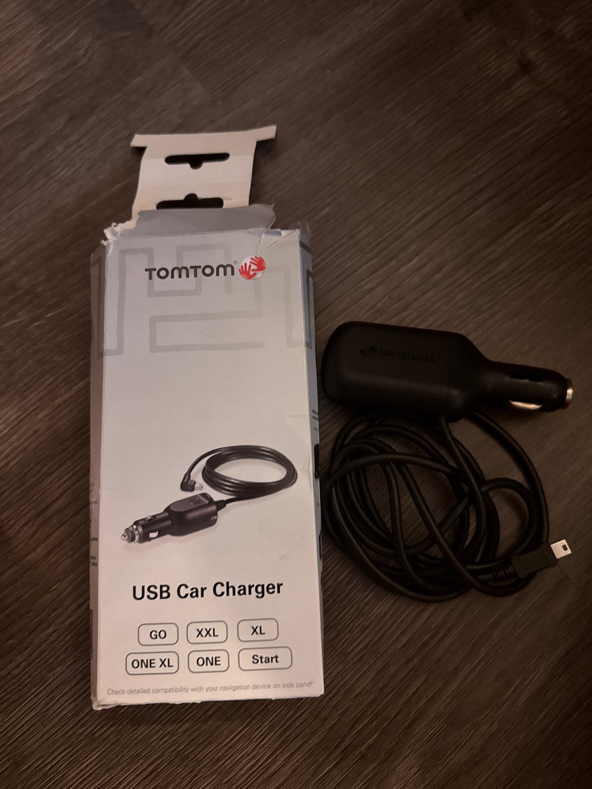 TomTom USB Autolader - Compatibel met diverse modellen, Ophalen of Verzenden, Gebruikt