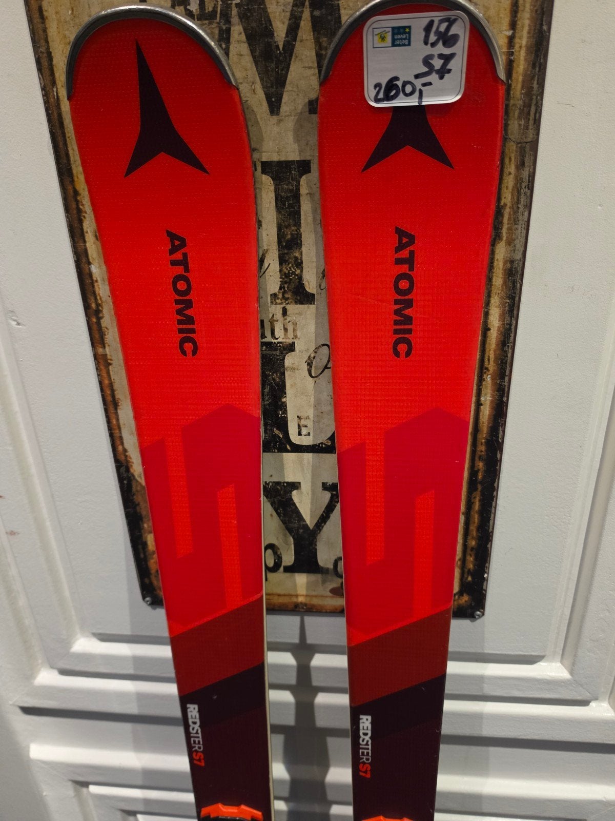156cm ATOMIC REDSTER S7 799€ 2025, 140 tot 160 cm, Ophalen of Verzenden, Zo goed als nieuw, Carve