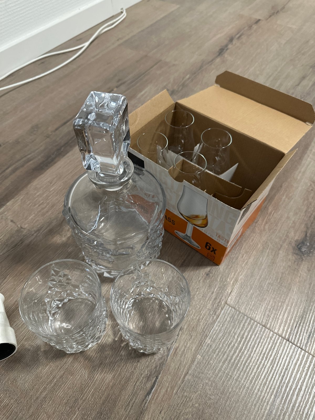 Whiskey karaf en glazen set, Overige typen, Ophalen, Zo goed als nieuw, Glas