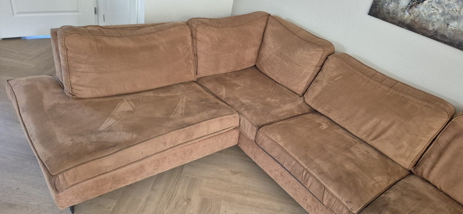 Comfortabele Hoekbank - Bruin Suède Look, Modern, Comfortabel, 250 tot 300 cm, Gebruikt, 100 tot 125 cm