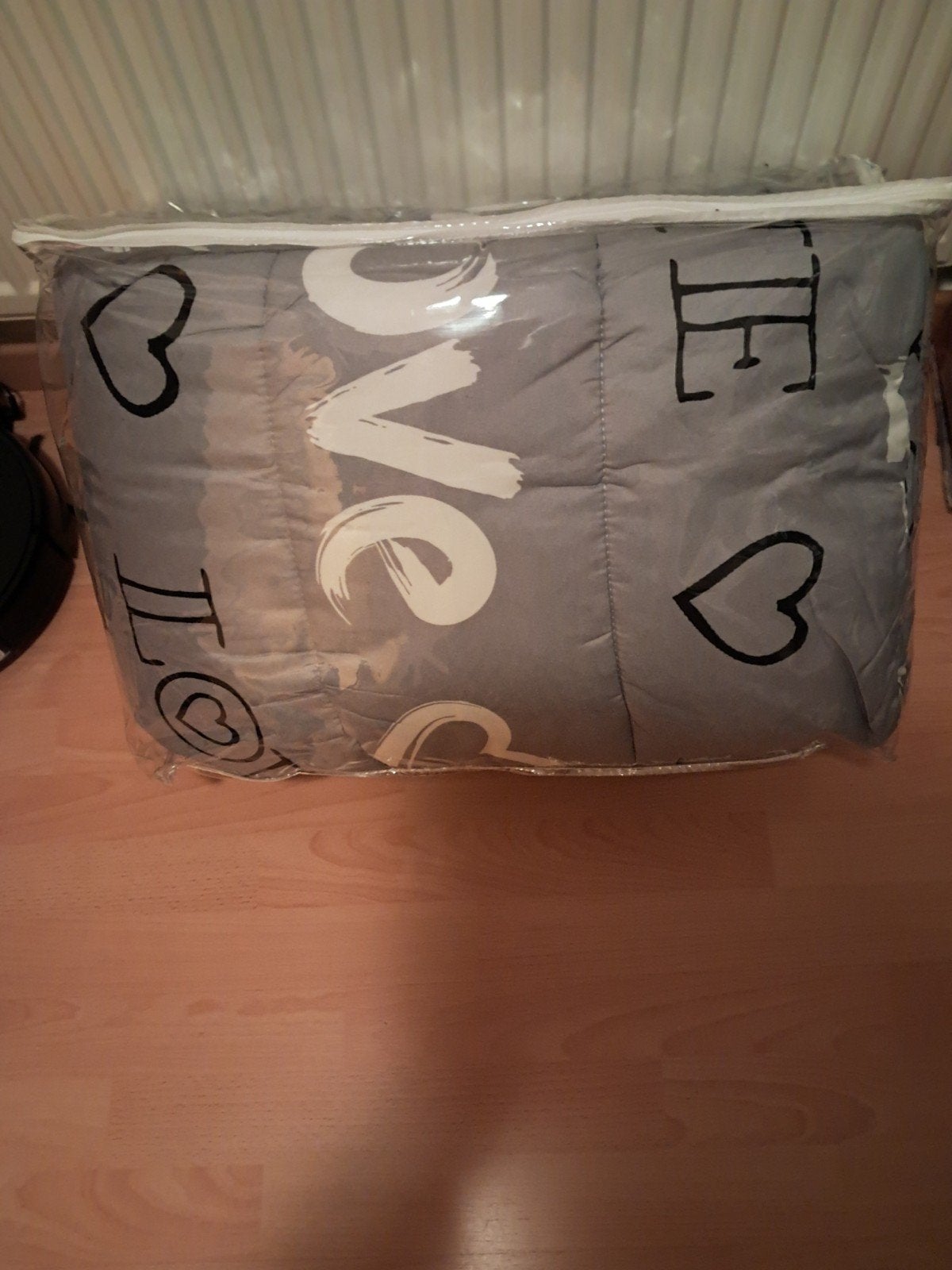 2x Dekbed 240x220 cm - Tweepersoons - Zonder hoes 25euro per, Ophalen
