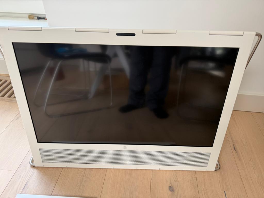 Bang & Olufsen BeoPlay V1-32, 80 tot 100 cm, 100 Hz, Full HD (1080p), Ophalen
