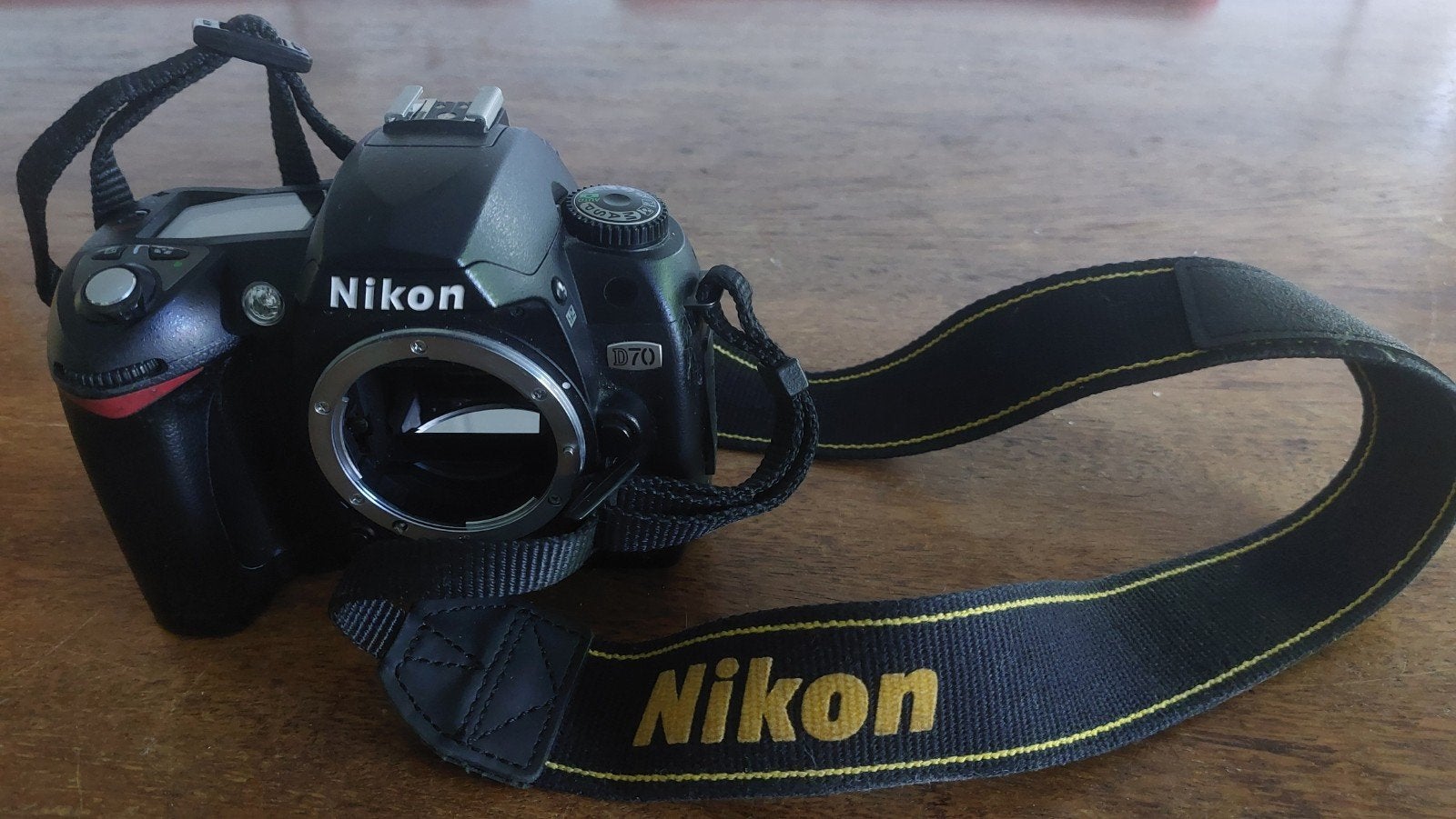 Nikon D70 Spiegelreflexcamera - Body, Ingebouwde flitser, Gebruikt, Spiegelreflex, Ophalen of Verzenden