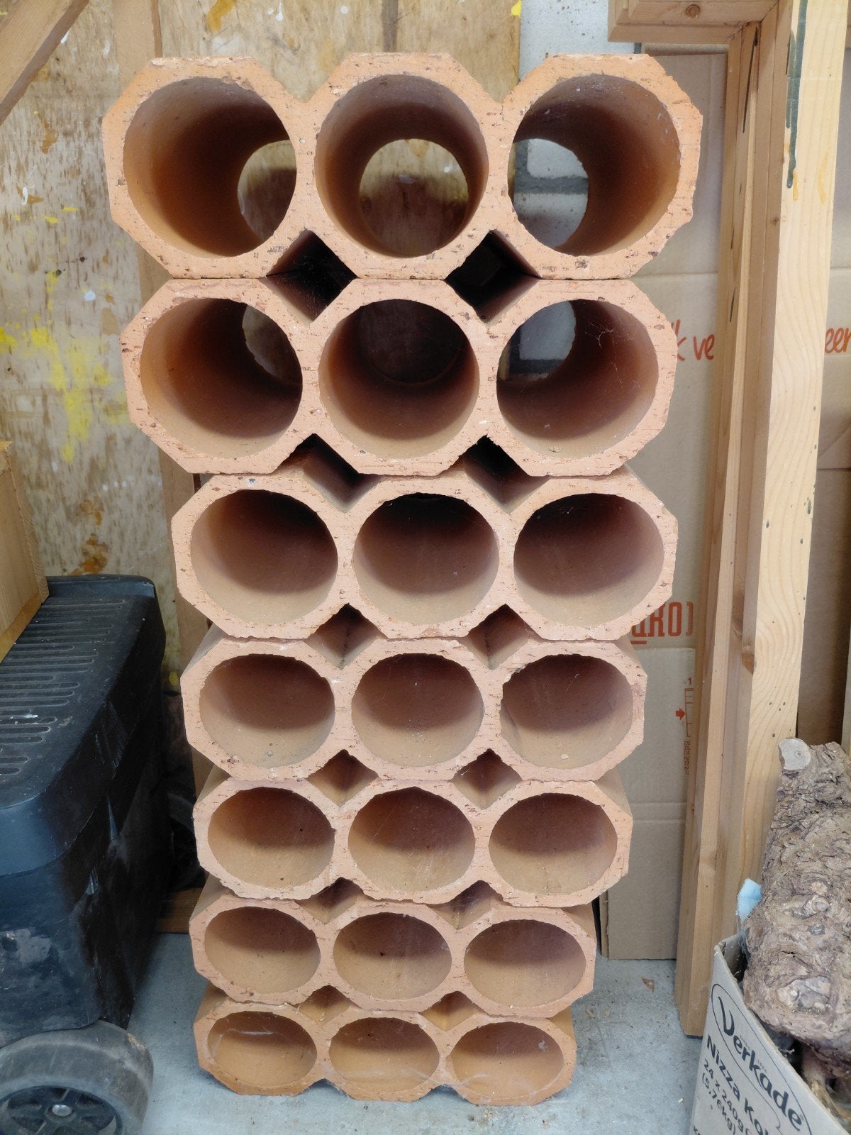 Terracotta wijnrek - Modulair en stijlvol, Ophalen, Overige materialen, Gebruikt, 25 flessen of meer