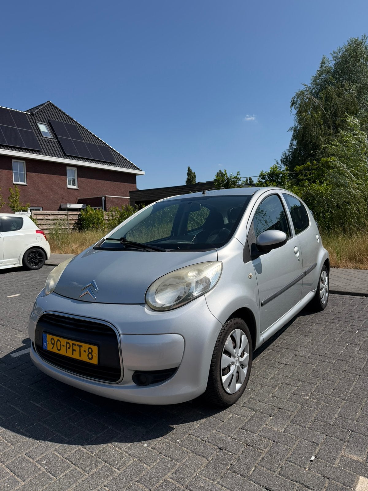 Citroën C1 1.0i 68PK 5D 2011 Grijs, Auto's, Citroën, Voorwielaandrijving, Zwart, USB, 4 stoelen