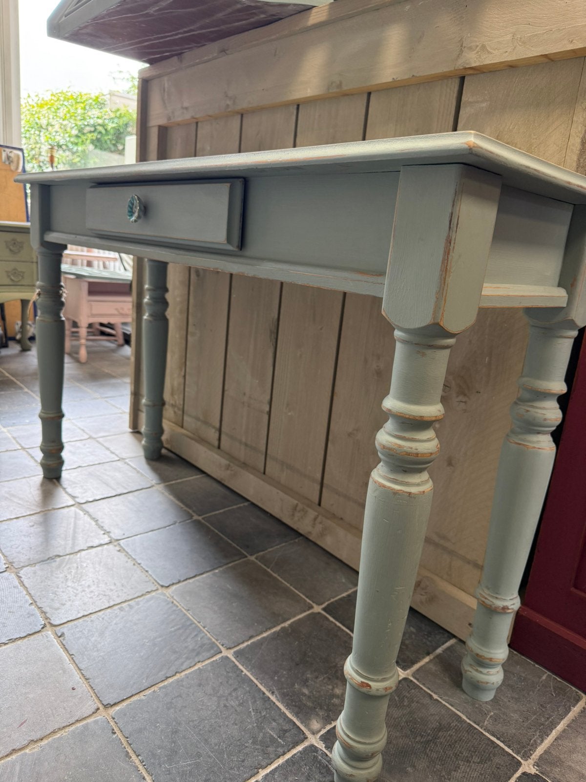 Mooie brocante sidetable, Ophalen, 25 tot 50 cm, Rechthoekig, 100 tot 150 cm