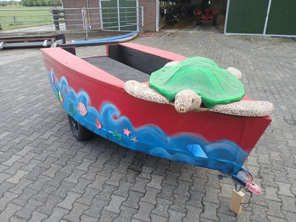 Optocht of straatversiering 3e prijs waardig, Ophalen, Nieuw, Verjaardag