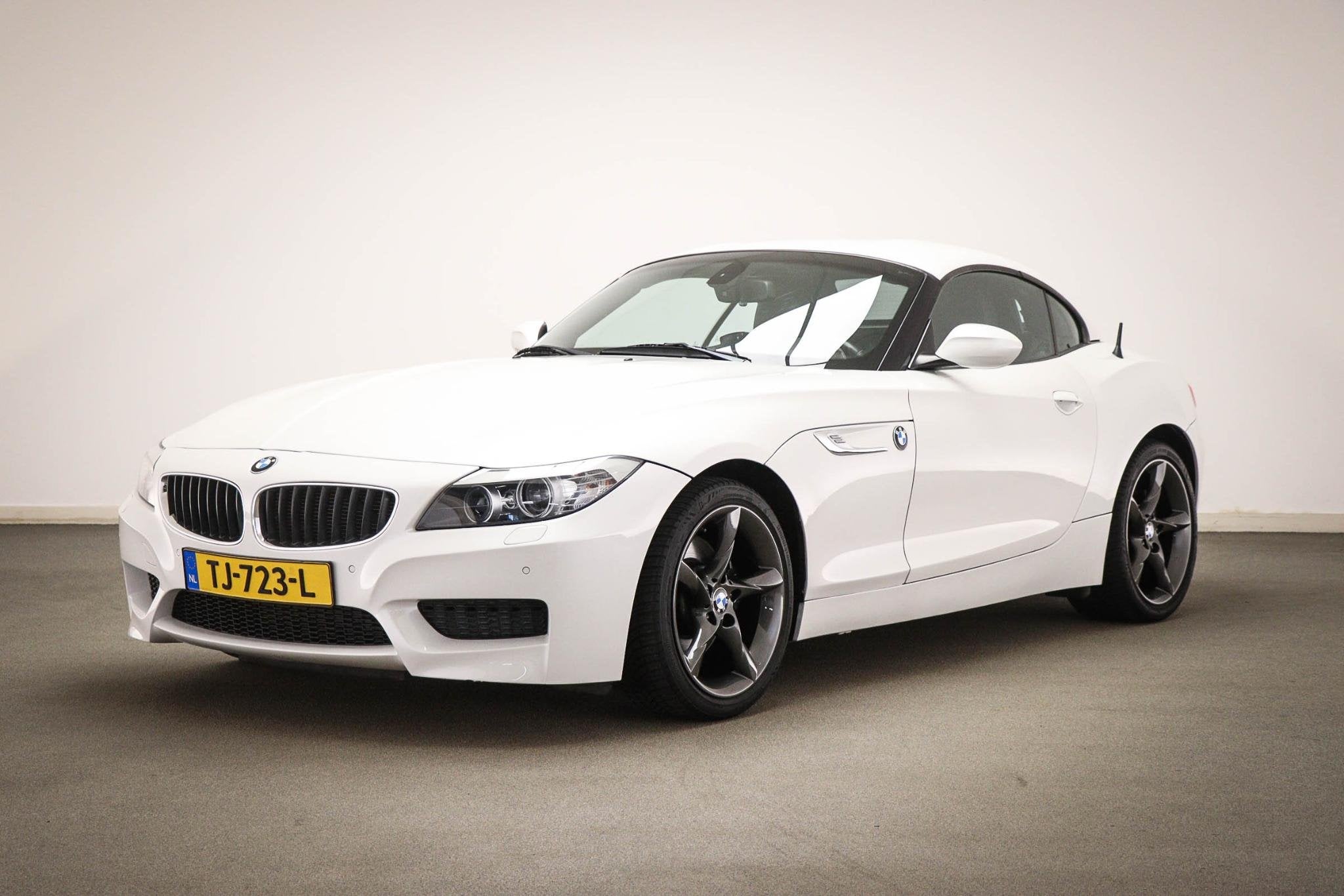 BMW Z4 Roadster sDrive28i High Executive | LEDER | STOELVERW, Auto's, BMW, Gebruikt, 4 cilinders, Wit, 2 stoelen