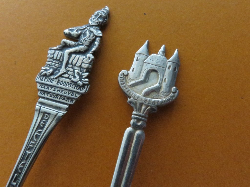 2 mooie efteling lepeltjes, Verzenden