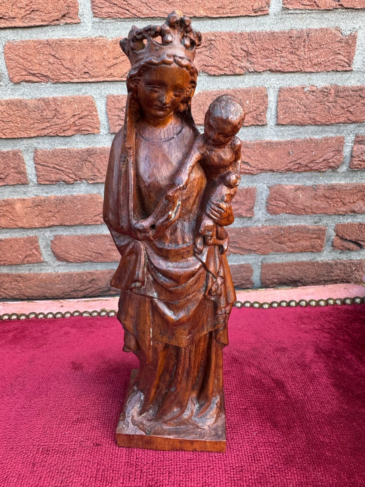 Antiek houten beeld Maria met kind, religieus houtsnijwerk, Handgemaakt, Ophalen of Verzenden, 20 - 50 cm, Beeld