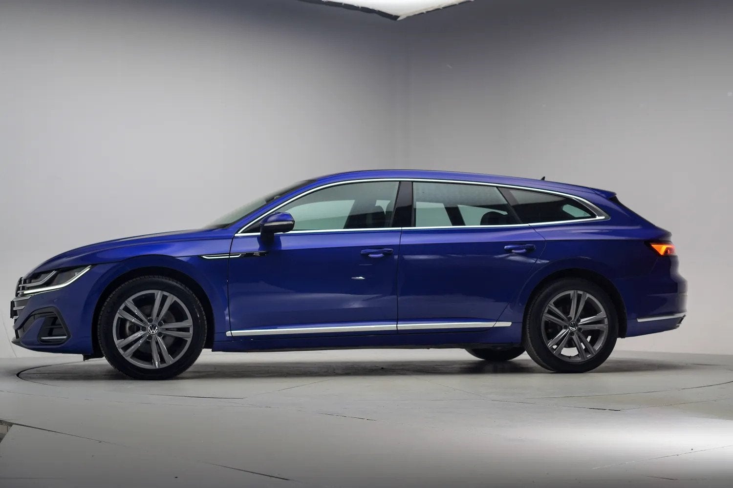 Volkswagen Arteon Shooting Brake 1.4 e-Hybrid Shooting Brake, Auto's, Volkswagen, Voorwielaandrijving, Dealer onderhouden, Arteon
