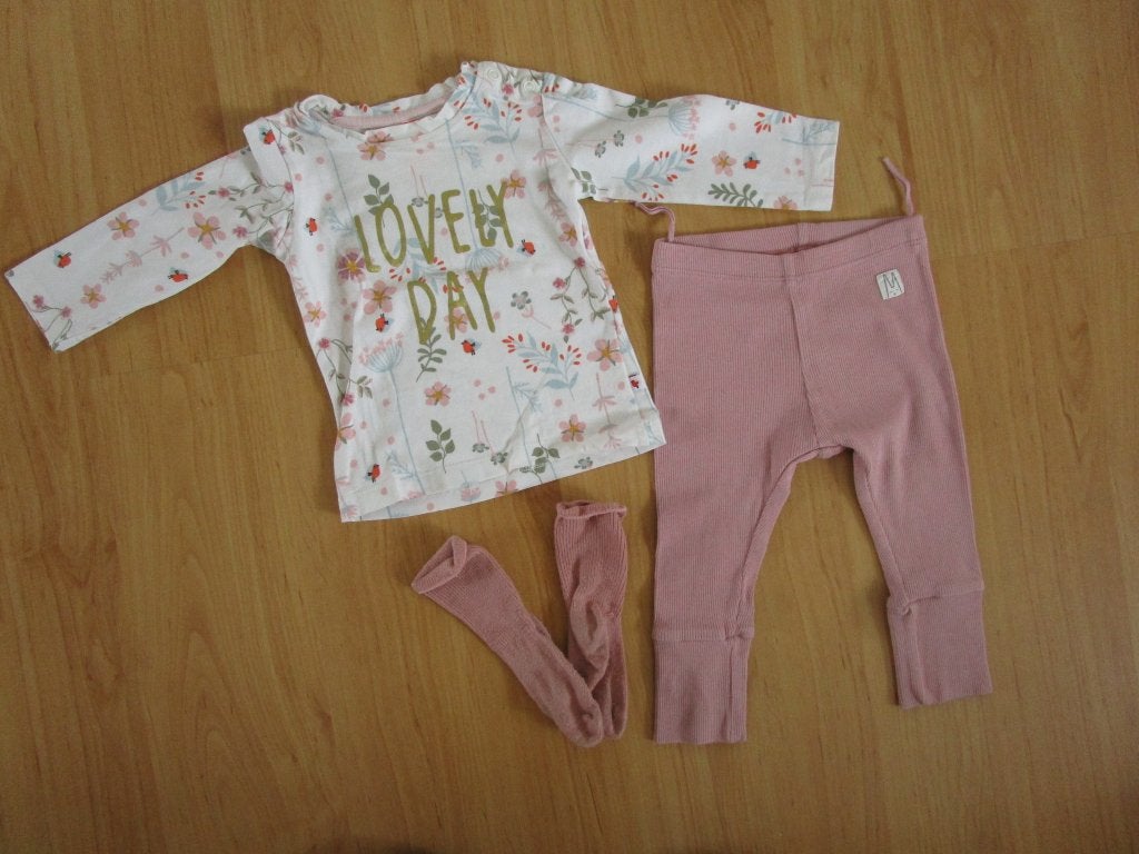 Superlief 3-delig setje maat 62 - broekje + shirtje + sokjes, Hema + Lindex + H&M, Meisje, Ophalen of Verzenden, Zo goed als nieuw