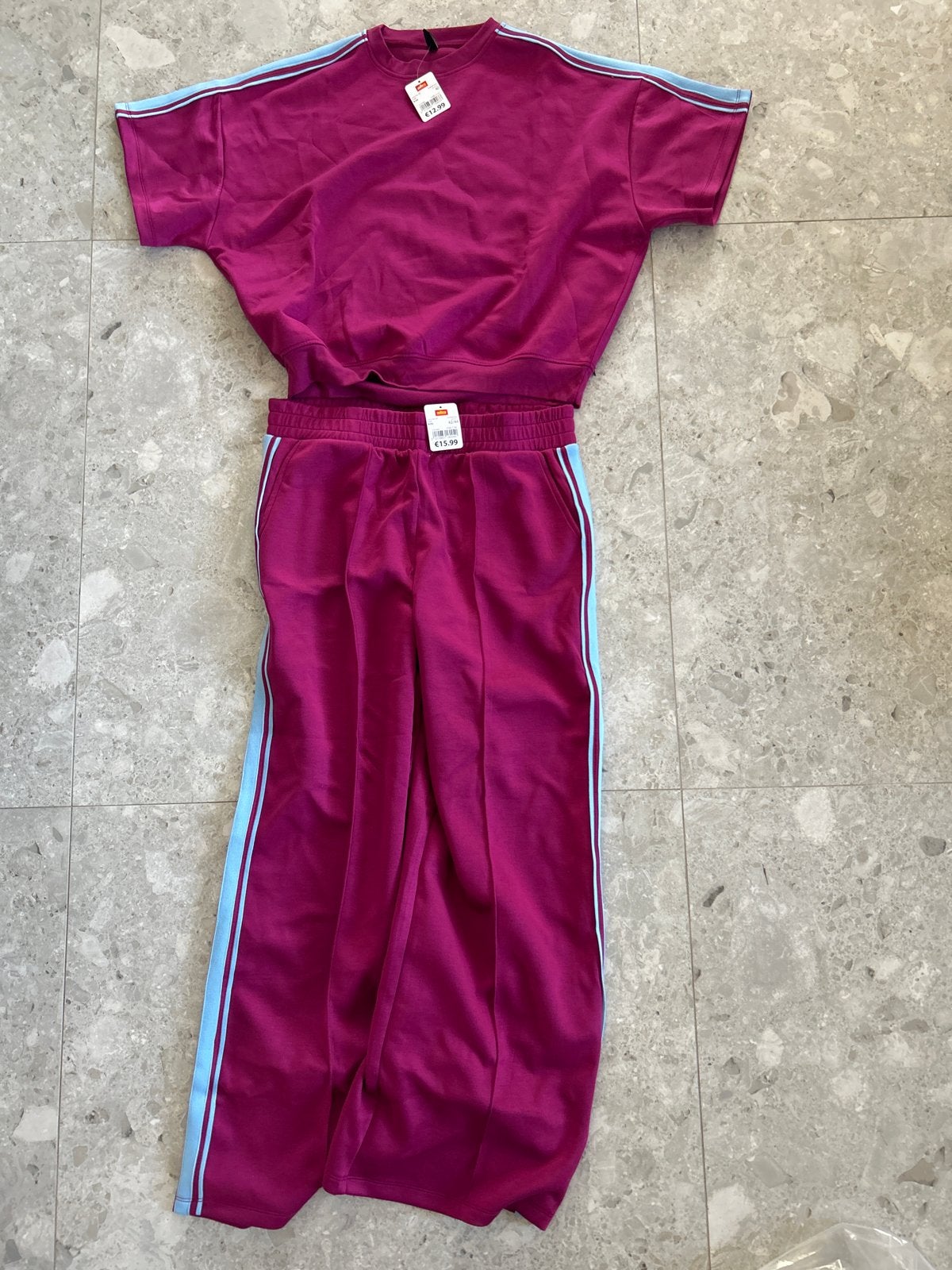 Nieuw Wibra tweedelig set - shirt en broek - paars, Ophalen of Verzenden, Nieuw