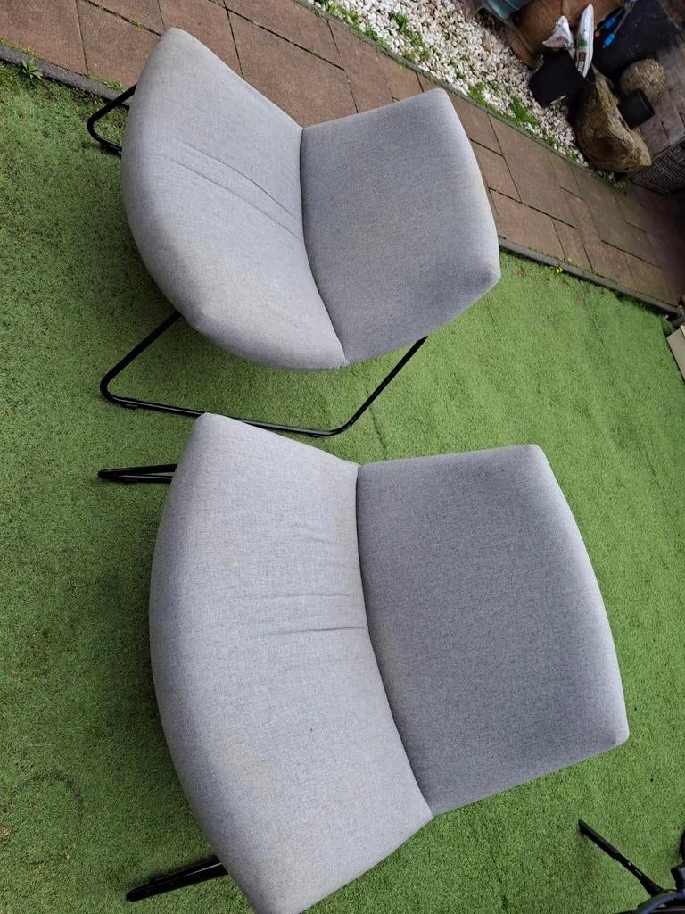Set van 2 grijze lounge stoelen dyyk, Gebruikt, Twee, Modern, Lounge, Ophalen of Verzenden