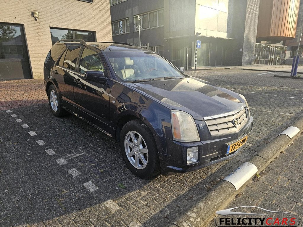 Cadillac SRX 4.6 Sport Luxury leer 7 pers aut, Auto's, Cadillac, Automaat, 4565 cc, 2268 kg, 8 cilinders