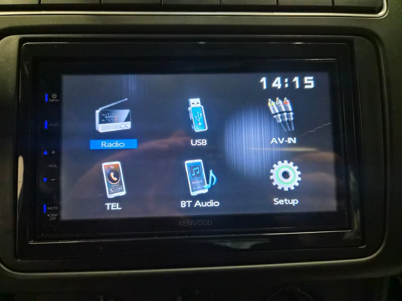 Kenwood Dubbel DIN Autoradio met Bluetooth en USB, Auto diversen, Ophalen of Verzenden, Zo goed als nieuw