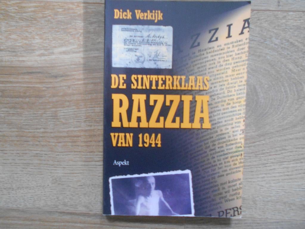 Dick Verkijk De Sinterklaas Razzia van 1944, Ophalen of Verzenden, Tweede Wereldoorlog, Zo goed als nieuw, Overige onderwerpen