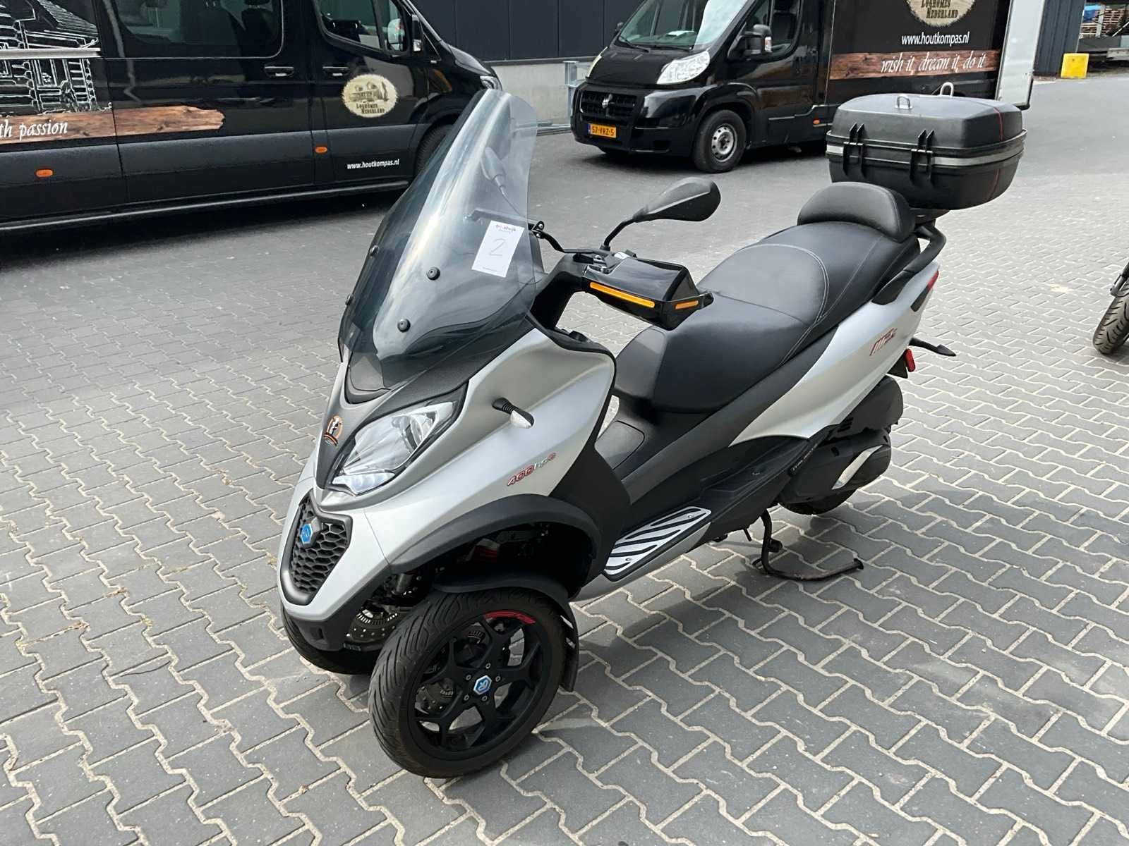 2022 Piaggio MP3 400hpe 3 wiel Motorfiets, Motoren, Motoren | Piaggio, Bedrijf, Overig