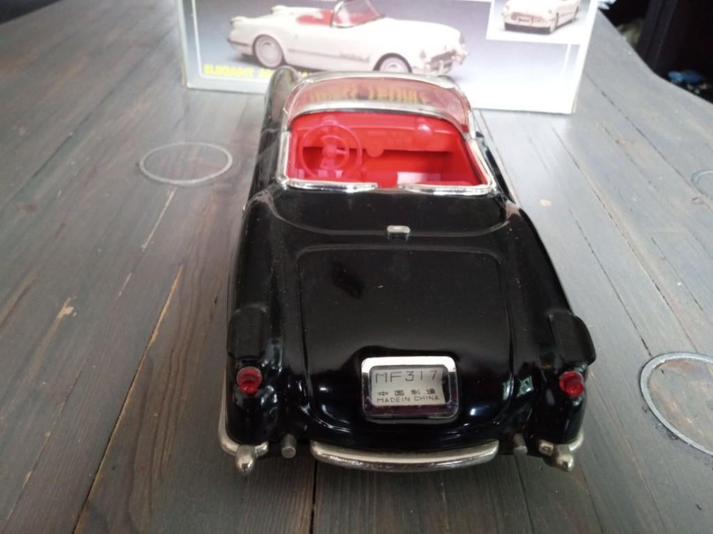 Leuke blikken jaren 80 sportauto met frictie in doos,, Ophalen of Verzenden