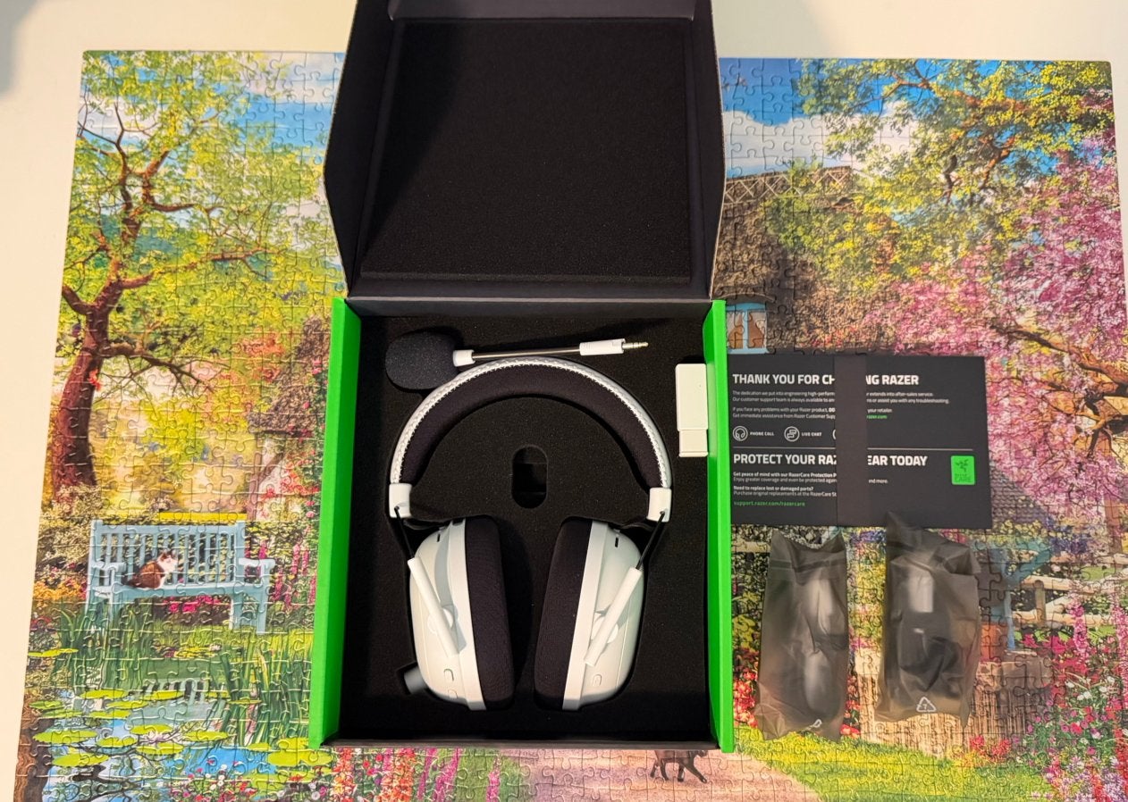 Razer BlackShark V2 Pro (2023) wit, Computers en Software, Headsets, Gaming headset, Ophalen of Verzenden, Zo goed als nieuw, Draadloos