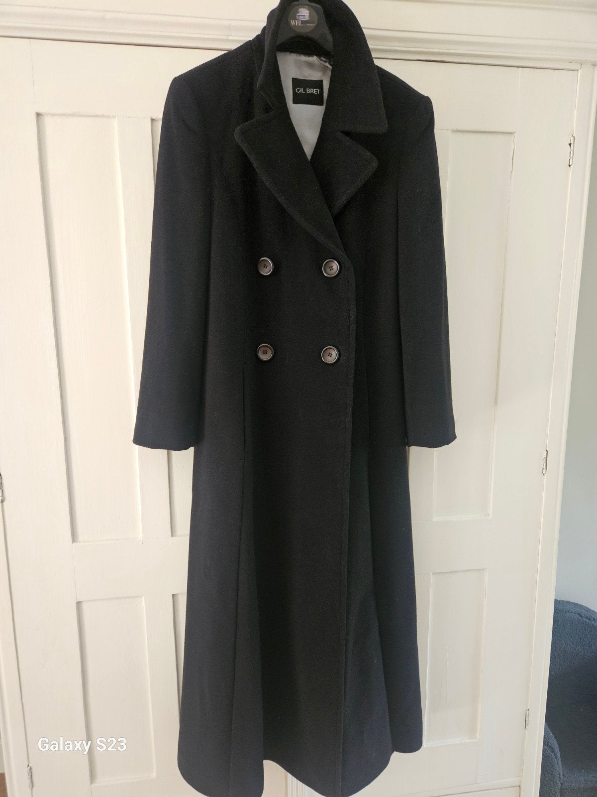 Zwarte lange winterjas met dubbele rij knopen maat 42, Kleding | Dames, Jassen | Winter, Zwart, Maat 42/44 (L), Nieuw, Ophalen of Verzenden