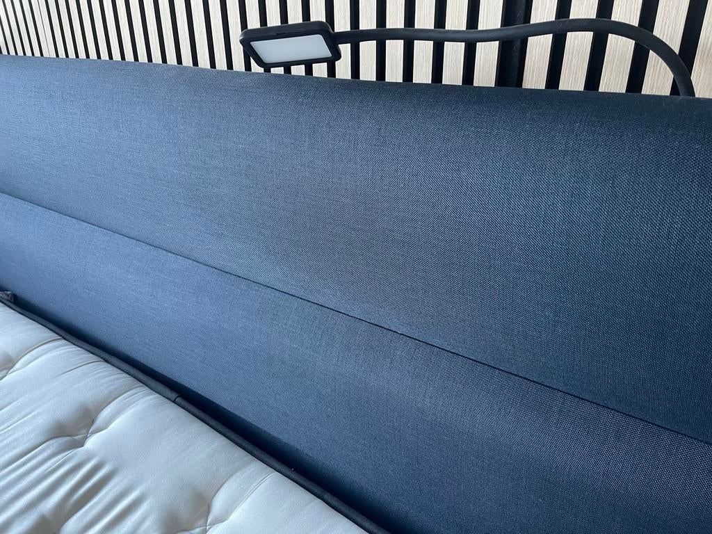 Serta luxe tweepersoons boxspring met topmatras 180 x200, Ophalen, Blauw, Tweepersoons, Zo goed als nieuw