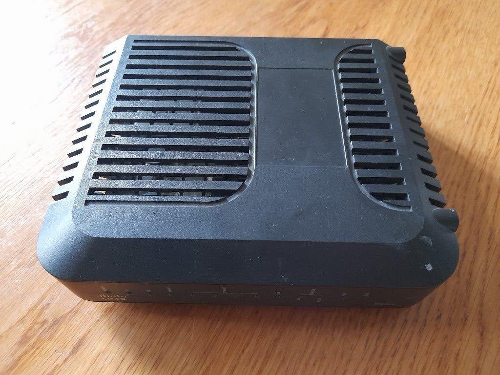 Cisco EPC3925 Modem en Wireless-router, Telecommunicatie, ISDN en ADSL, Ophalen of Verzenden, Gebruikt, Modem