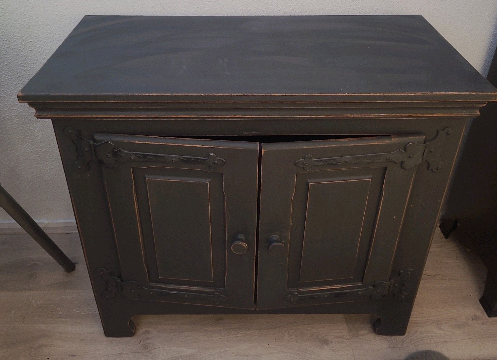Mooie Annie Sloan Graphite Geverfde Kast - L85 H75 D43, Ophalen, 50 tot 100 cm, Minder dan 100 cm, 25 tot 50 cm