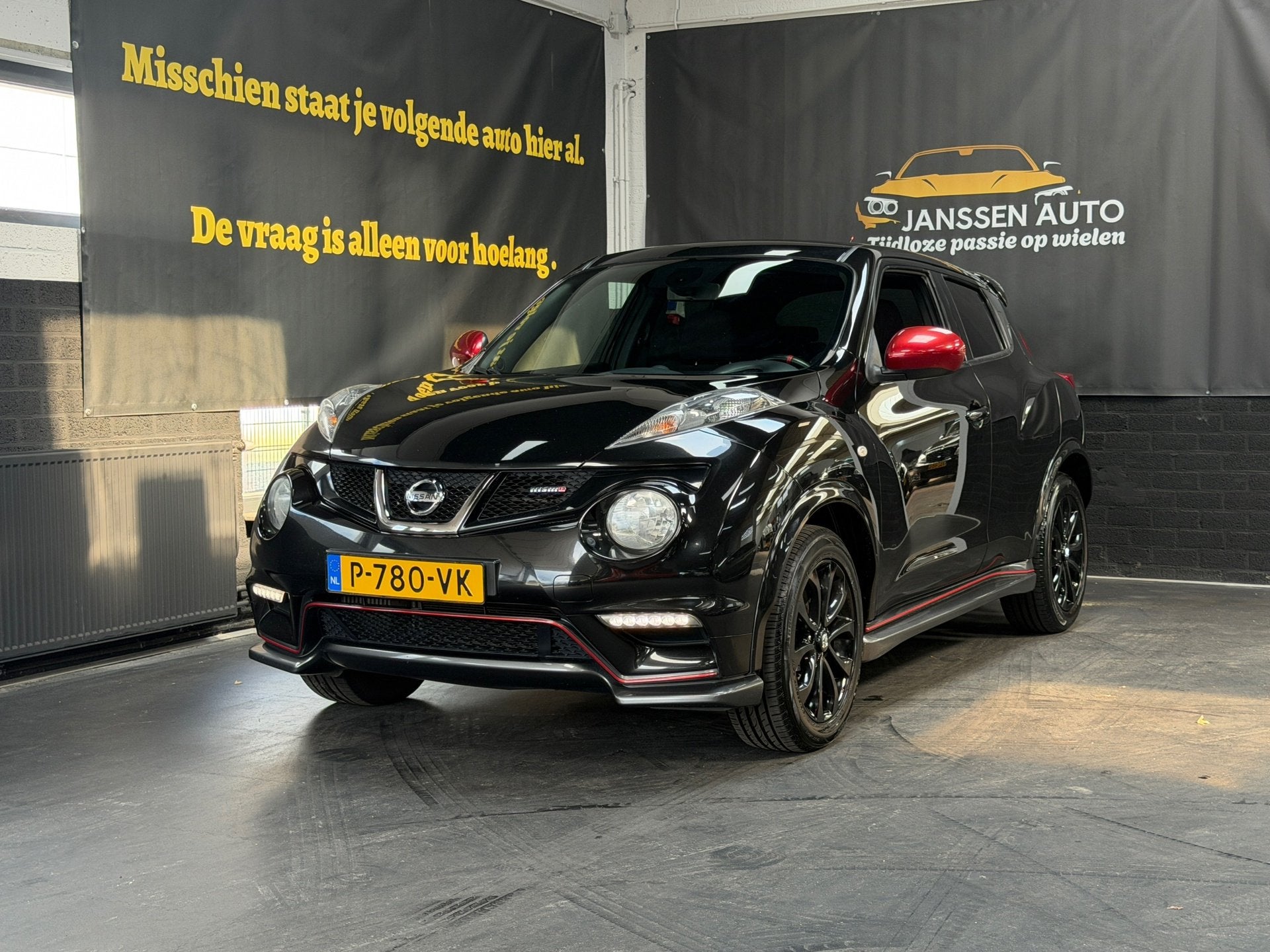 Nissan Juke 1.6 Turbo NISMO | Navi | Alcantara | Climate | C, Voorwielaandrijving, Euro 5, 1618 cc, Gebruikt