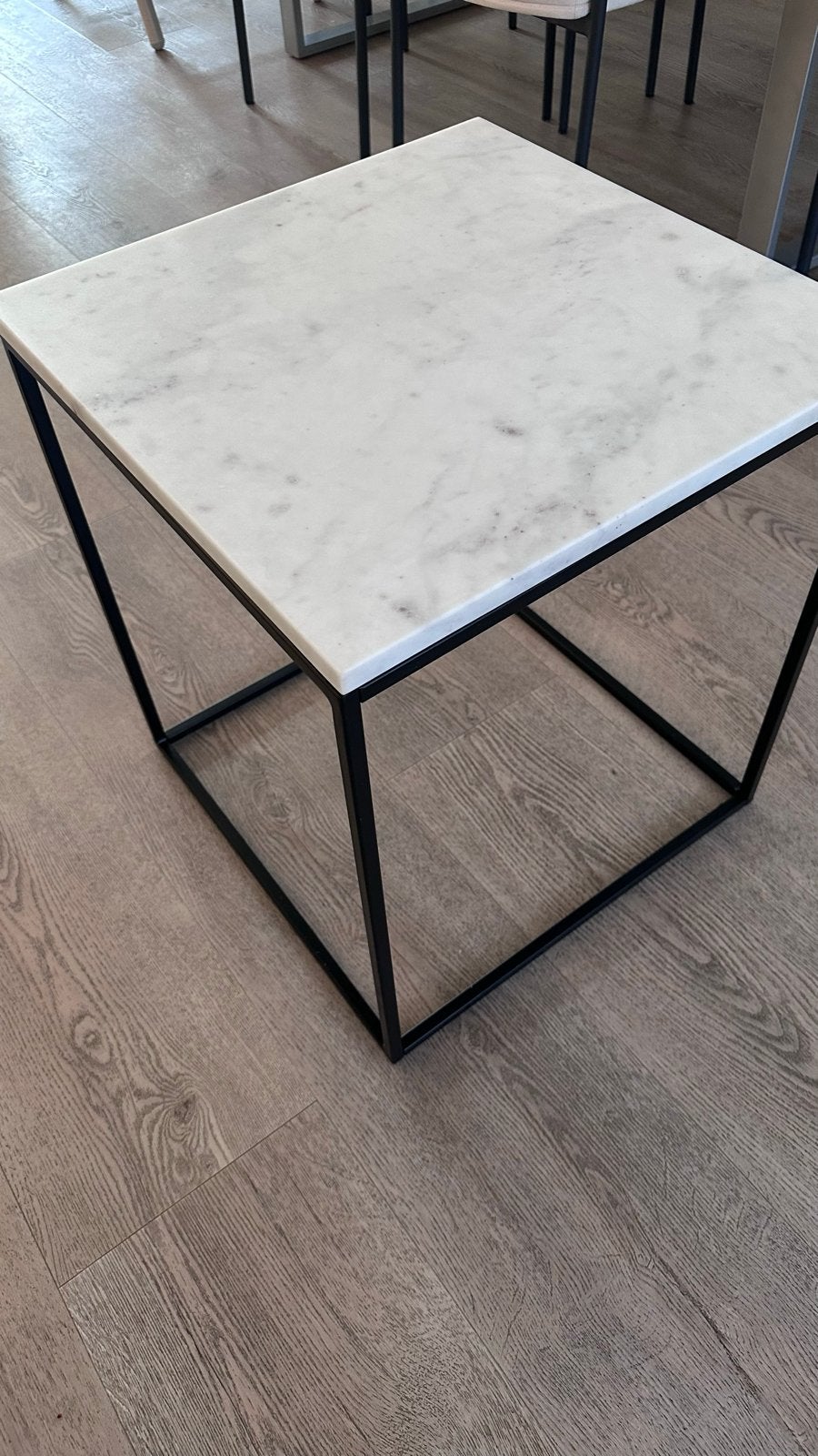 Westing marmeren bijzettafel, Overige materialen, Vierkant, 55 tot 75 cm, Zo goed als nieuw