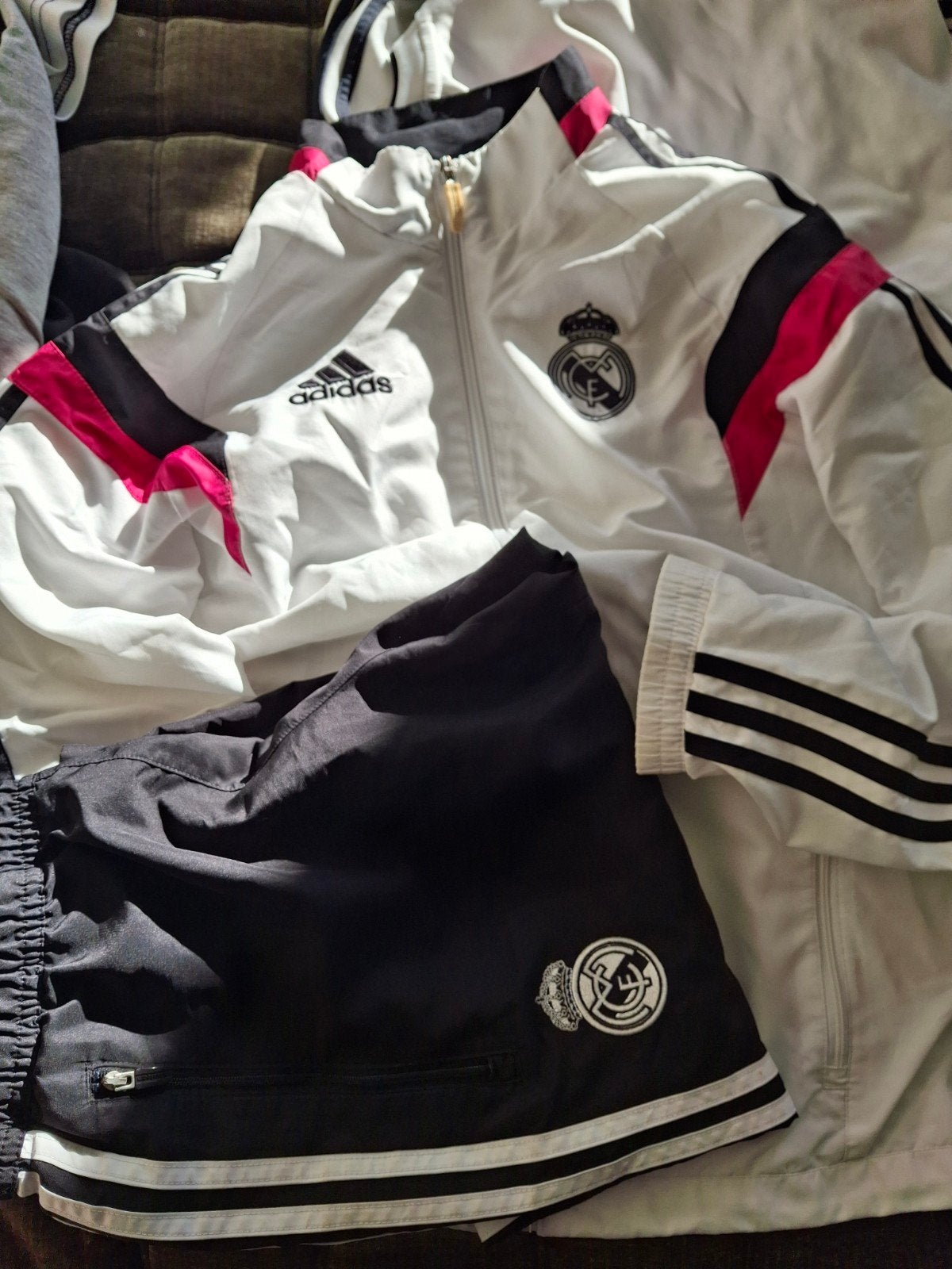 Adidas Real Madrid Trainingspak 2014-15 - Wit/Zwart/Roze, Meerkleurig, Ophalen of Verzenden, Zo goed als nieuw, Adidas