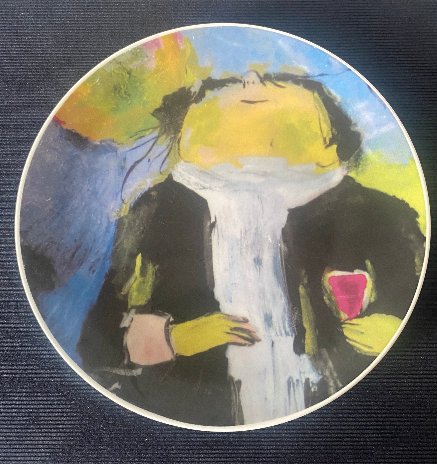 Decoratief bord Man met glas van Artihove Art. Drsn. 20 cm., Ophalen of Verzenden