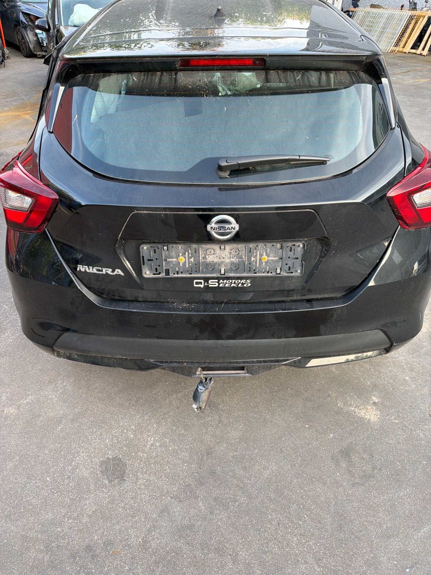 Achterklep Nissan Micra origineel compleet zwart k14