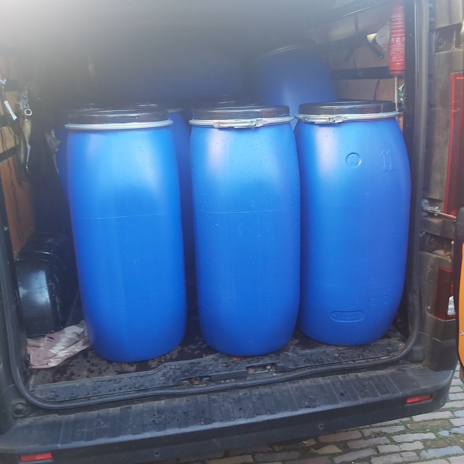 Rechthoekige ton tonnen vat vaten voerton regenton 120L, 75 tot 150 liter, Ophalen, Zo goed als nieuw, Kunststof