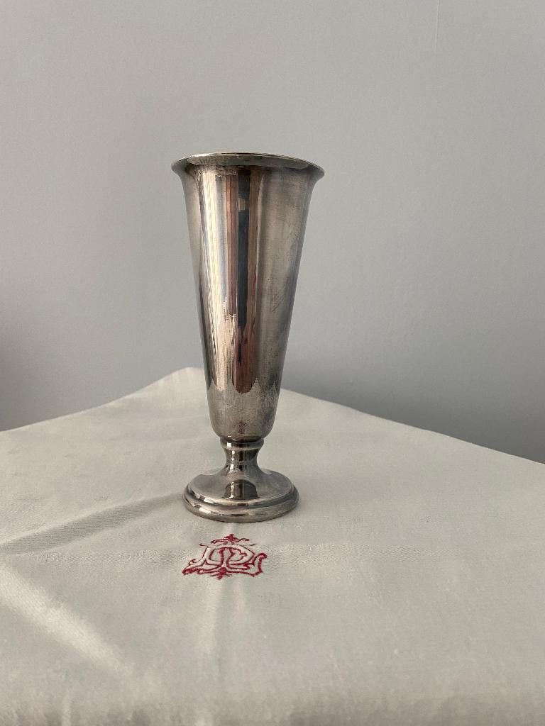verzilverd SOLA (100) trompetvaasje, Antiek en Kunst, Verzenden, Zilver
