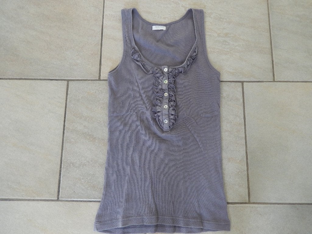 grijze top met ruches en knoopjes van Sutherland, Kleding | Dames, Sutherland, Ophalen of Verzenden, Zo goed als nieuw, Grijs