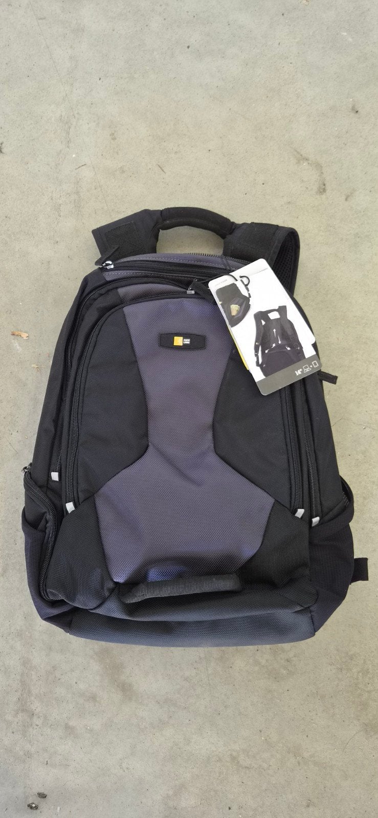Nieuwe Case Logic 14" laptop rugzak - Zwart/Grijs, 25 tot 40 cm, Nieuw, Ophalen of Verzenden, Overige merken