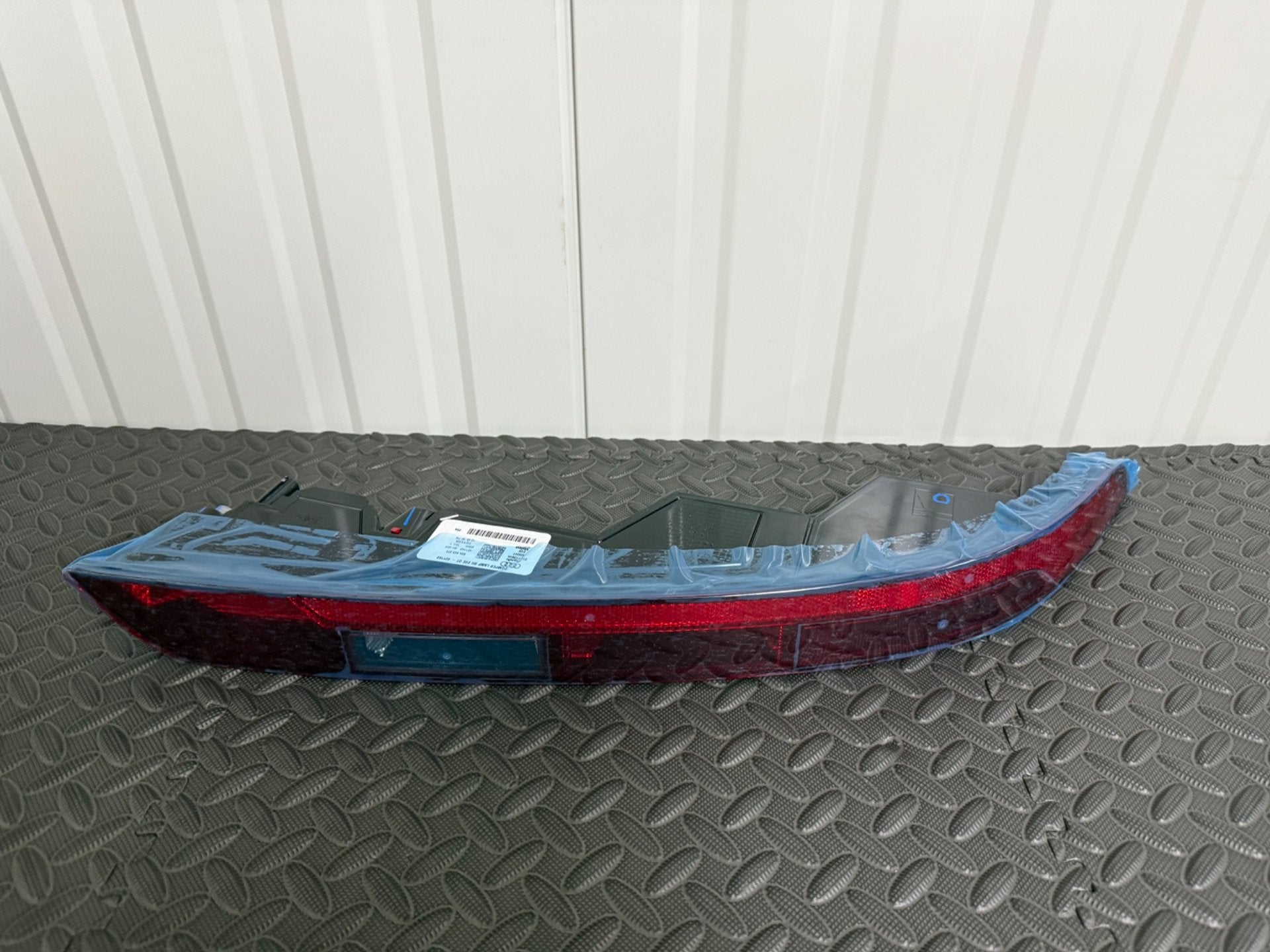 Nieuw Audi Q5 mistlamp rechts achter 80a945070, AUDI AG, Kundenbetreuung@audi.de, Nieuw, Auto-Union-Strasse 1
85045  Ingolstadt, DE