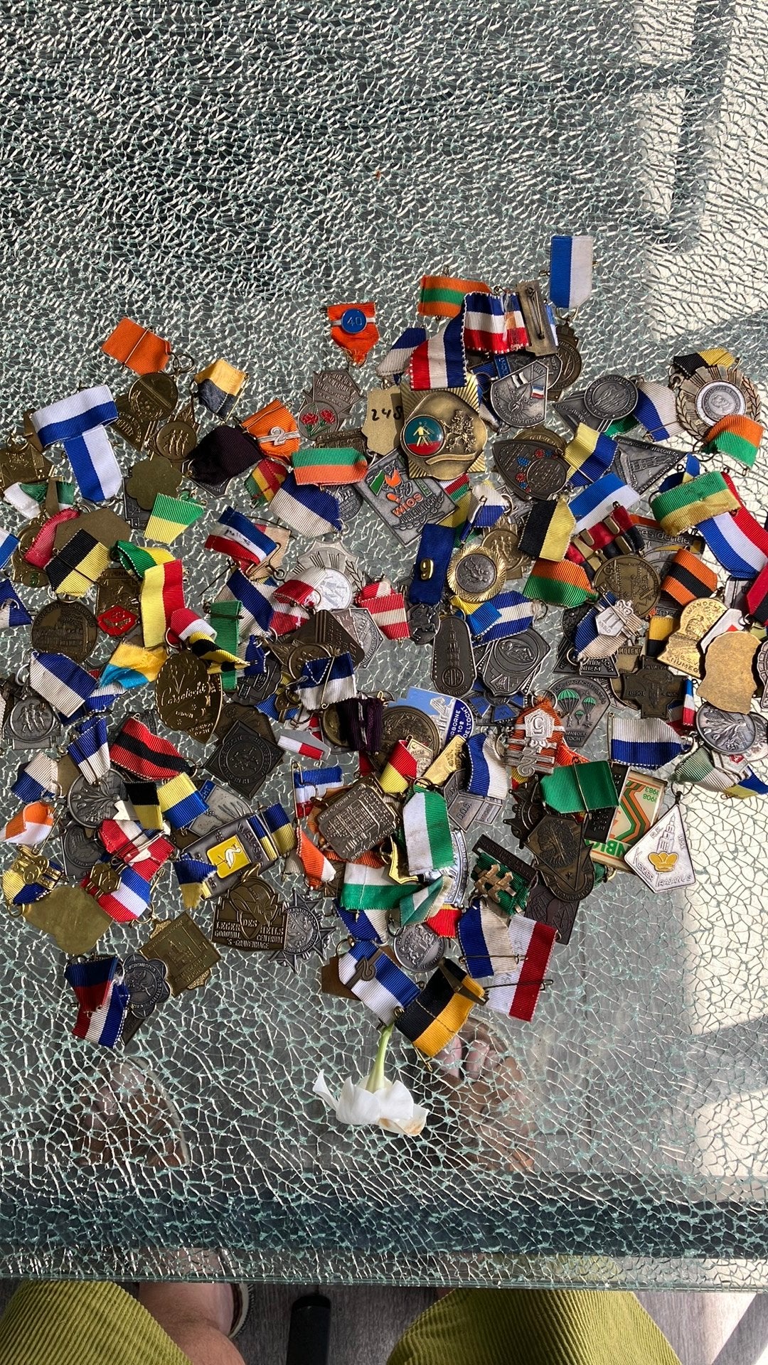 Grote partij vintage wandel medailles, Ophalen of Verzenden, Overige materialen, Nederland