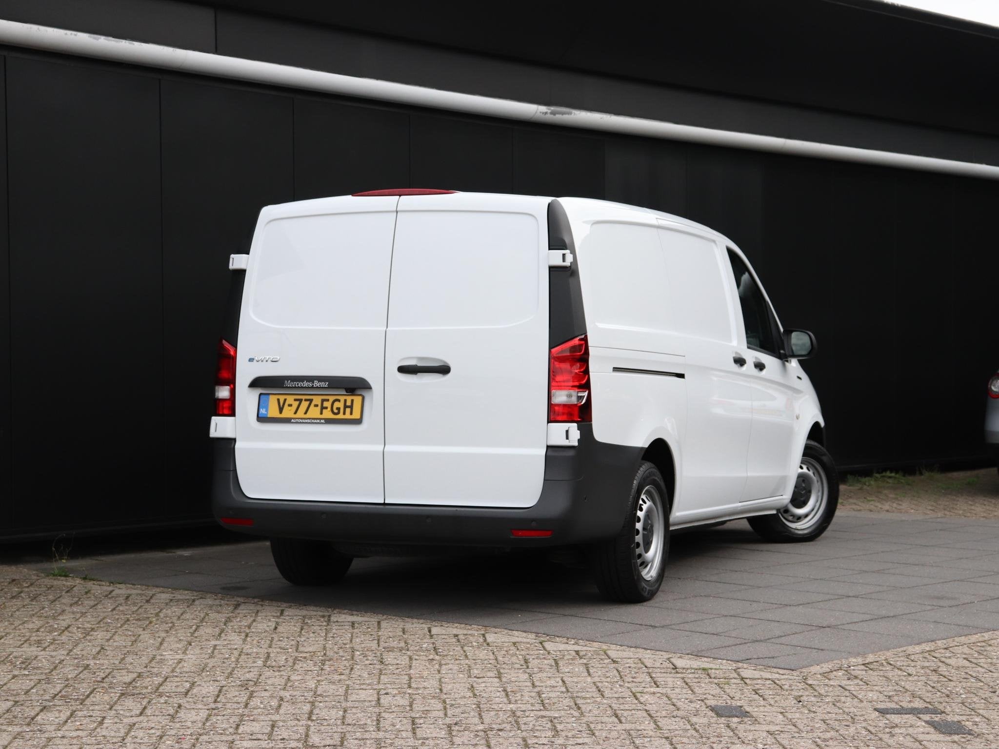Mercedes-Benz eVito Lang 66 kWh | STOELVERW. | CAMERA | NAVI, Stof, Gebruikt, 116 pk, Wit