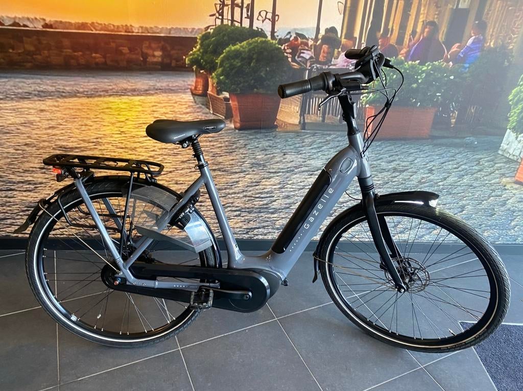 ❗️2x Gazelle Grenoble c8 topconditie schijfrem bosch motor❗️, Ophalen of Verzenden, Zo goed als nieuw, 51 tot 55 cm, 50 km per accu of meer